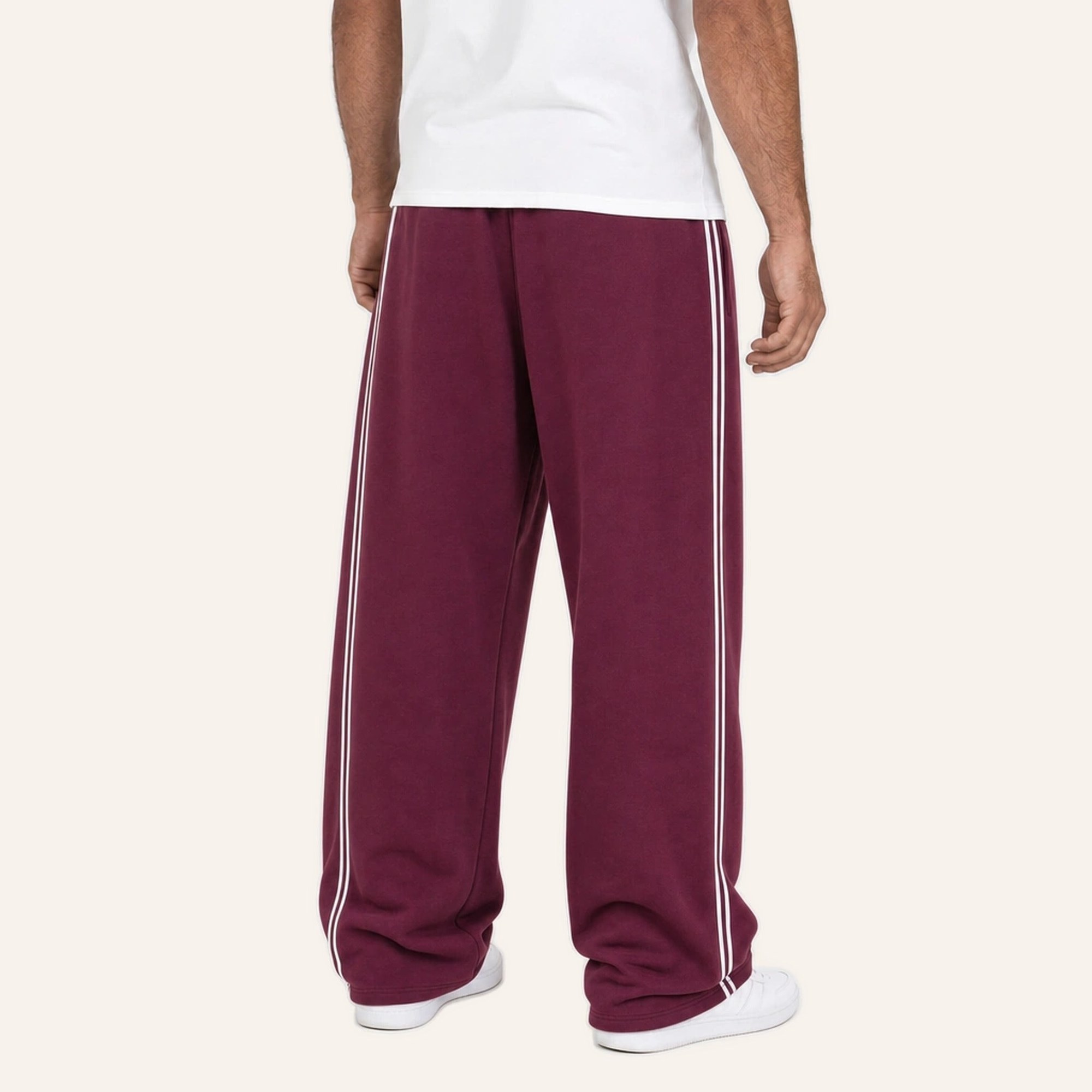 Essential Stripe Sweatpants
