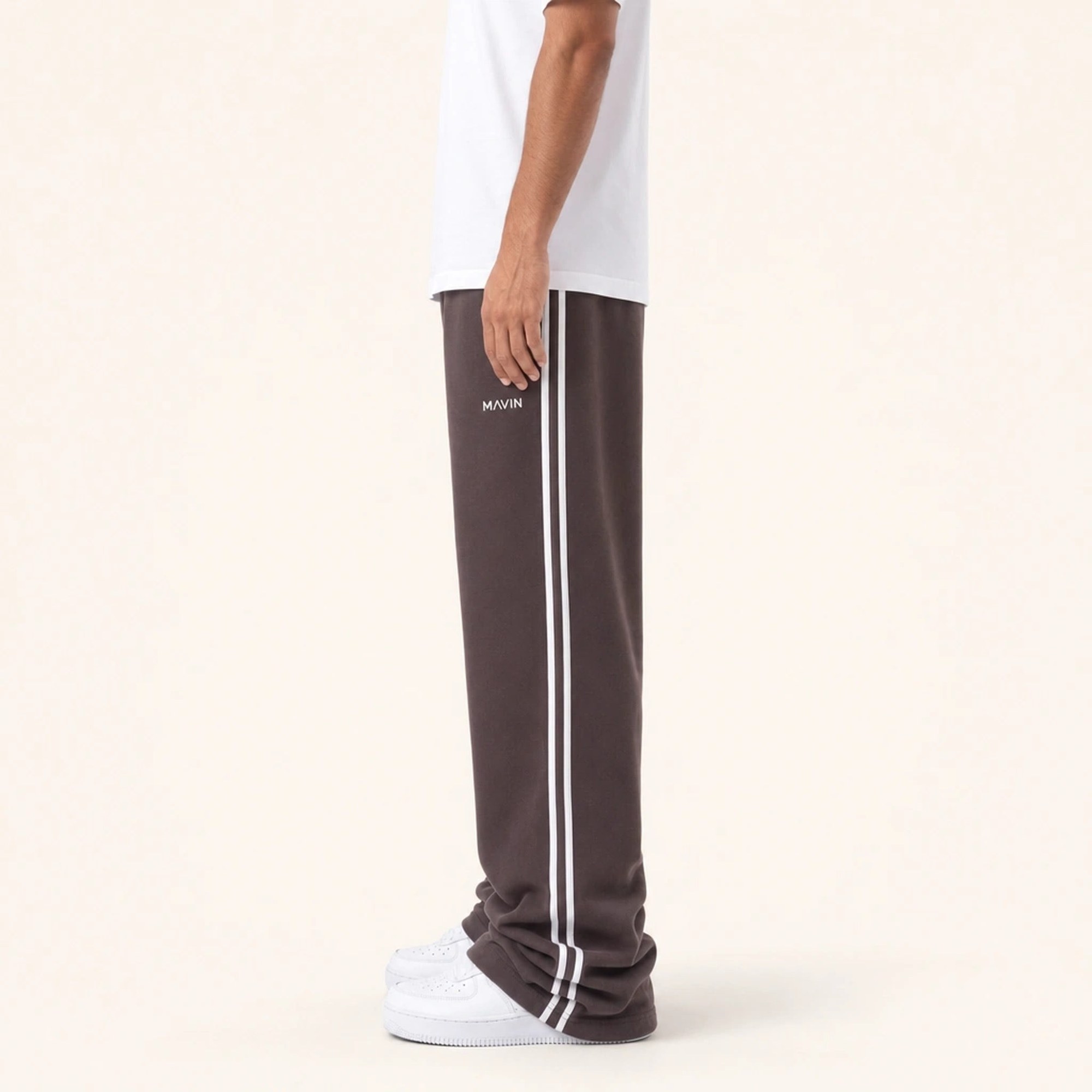 Essential Stripe Sweatpants