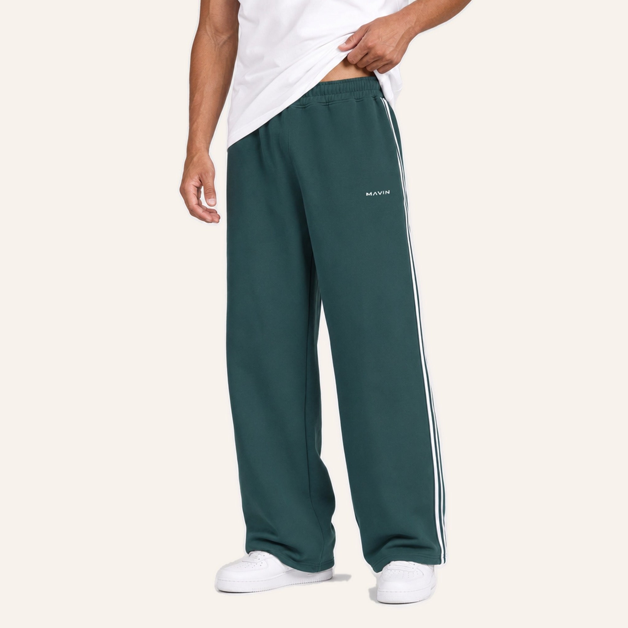 Essential Stripe Sweatpants