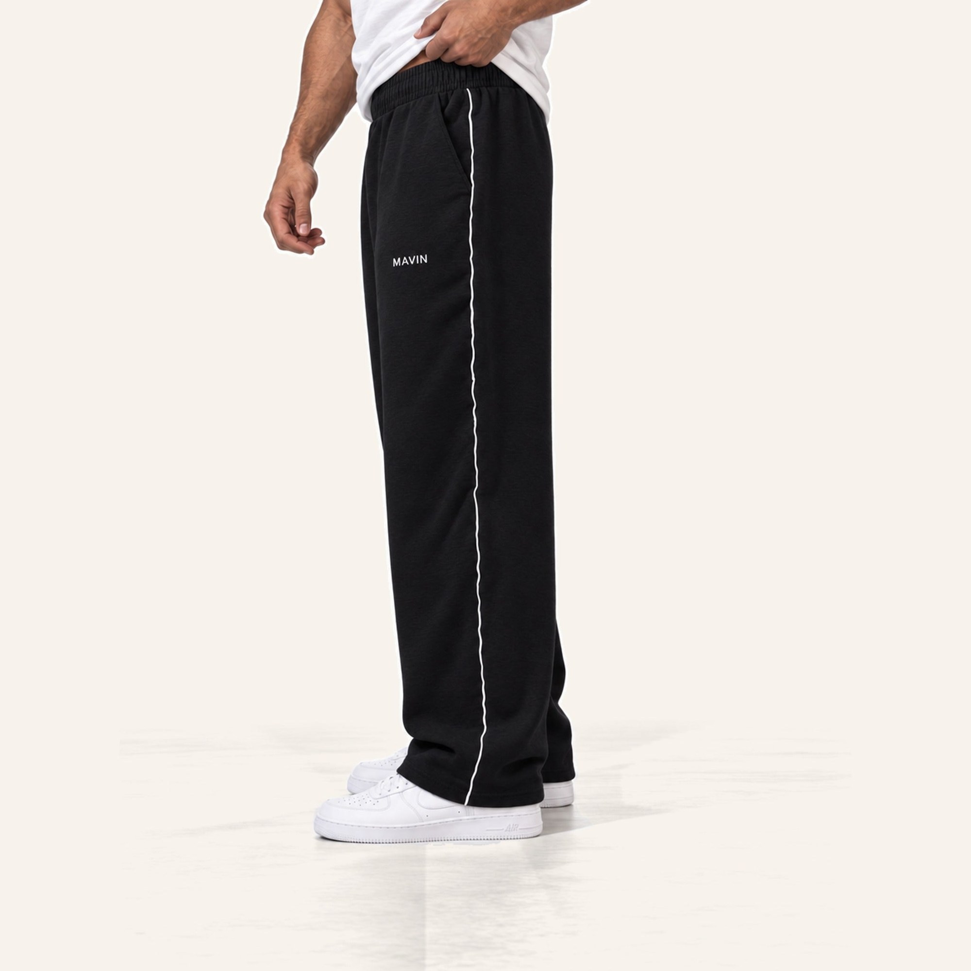 Essential Piped Sweatpants